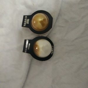 Bath bomds they have sold